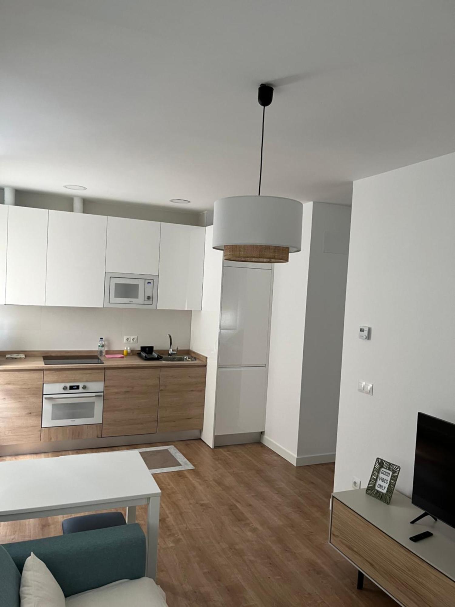 Apartamento Puerta De Burgos Vut09605 Ngoại thất bức ảnh